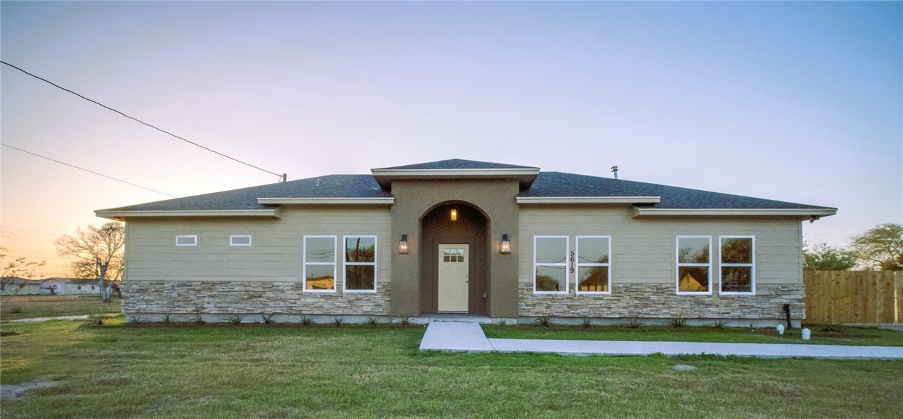 5619 Lexington Property Photo