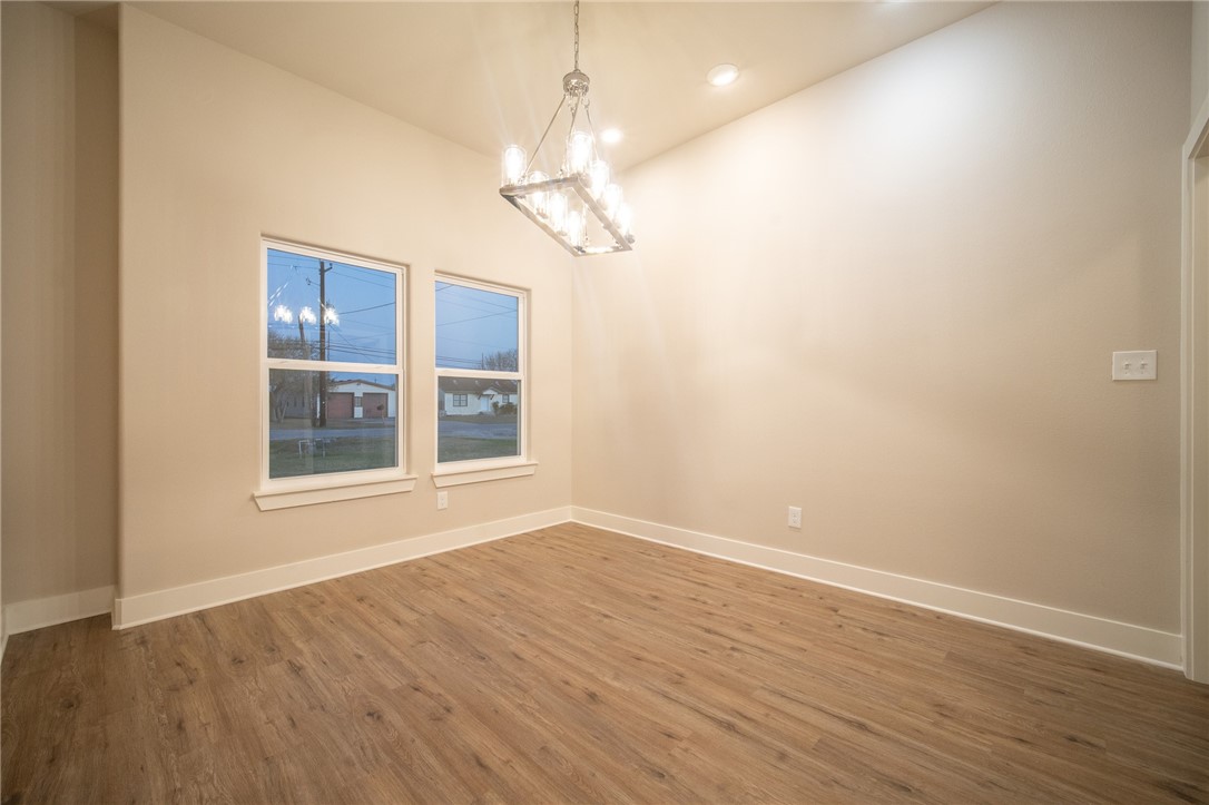 5619 Lexington Property Photo 10