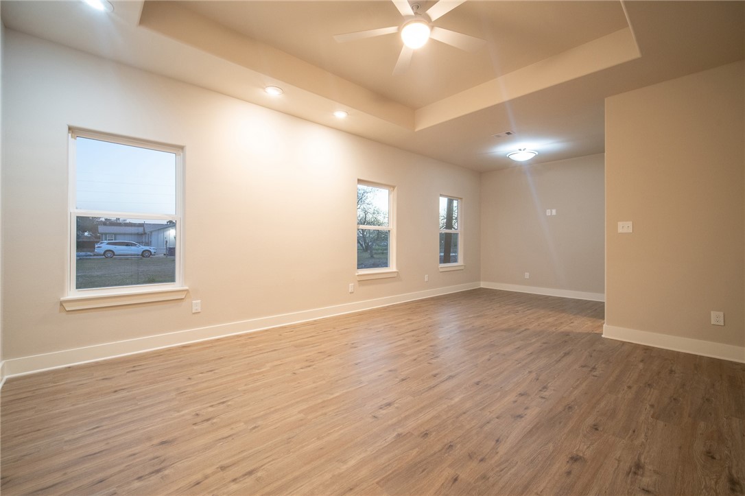 5619 Lexington Property Photo 12