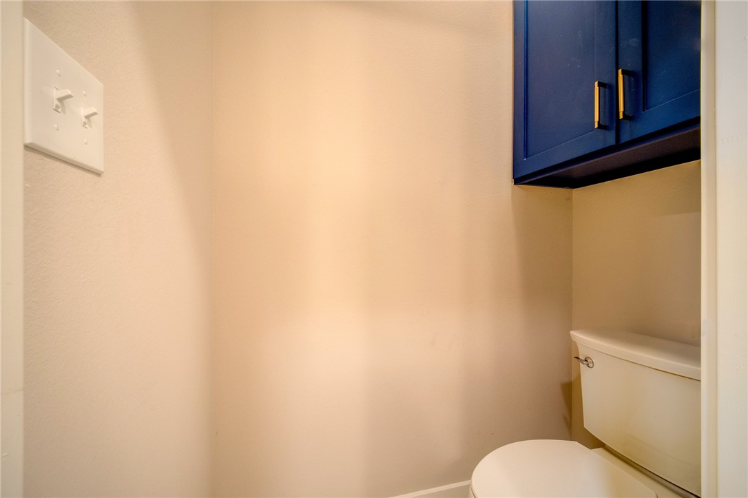5619 Lexington Property Photo 17