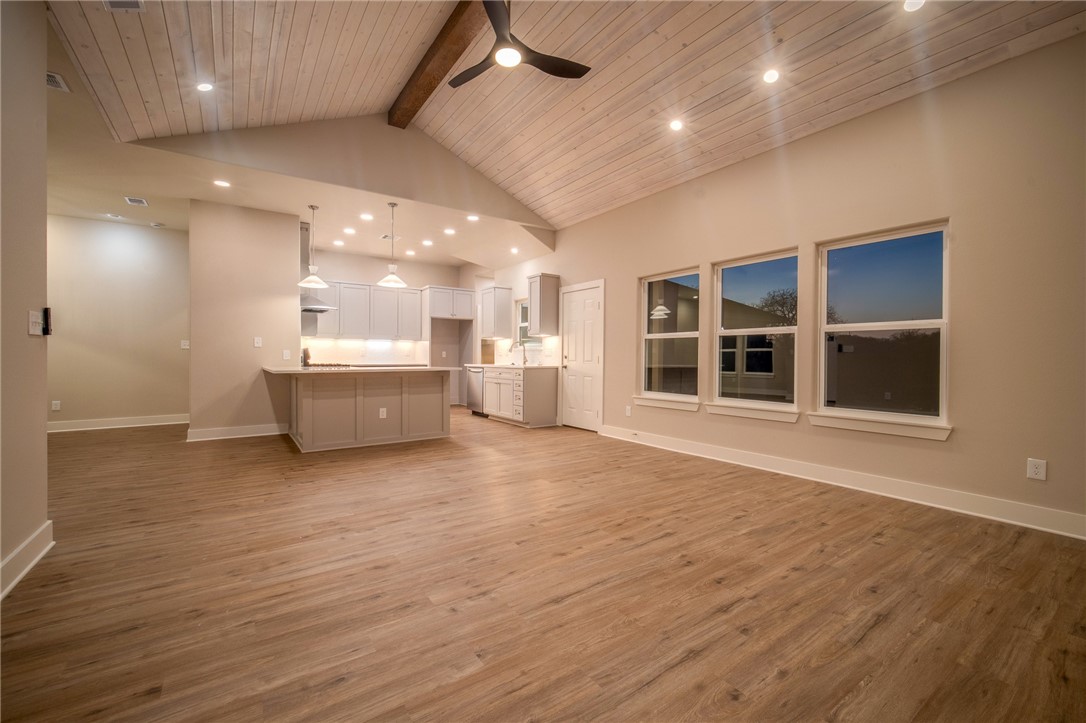 5619 Lexington Property Photo 32