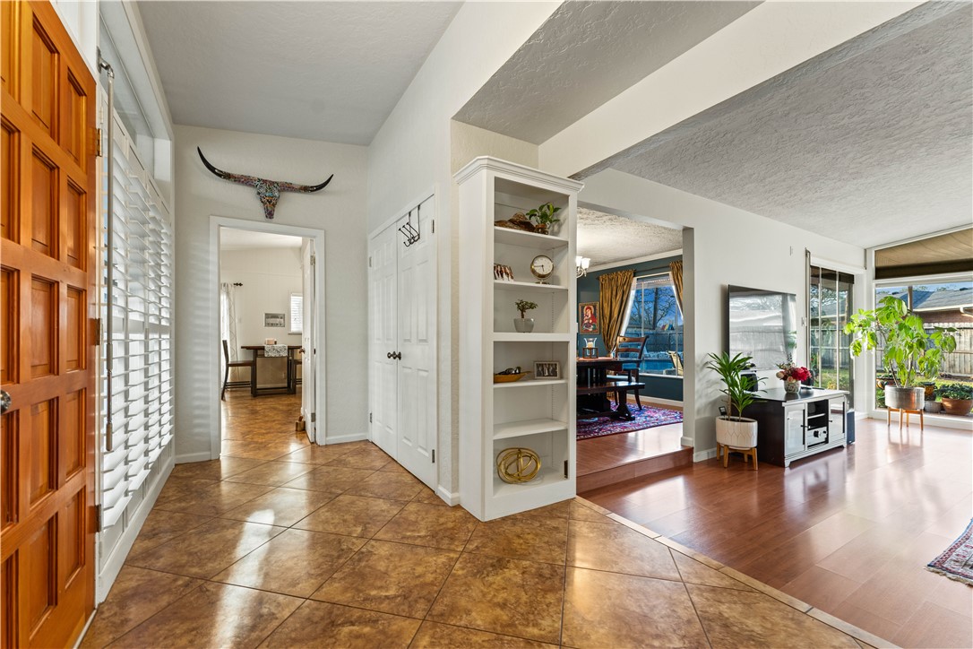 4106 Pompano Pl Property Photo 4
