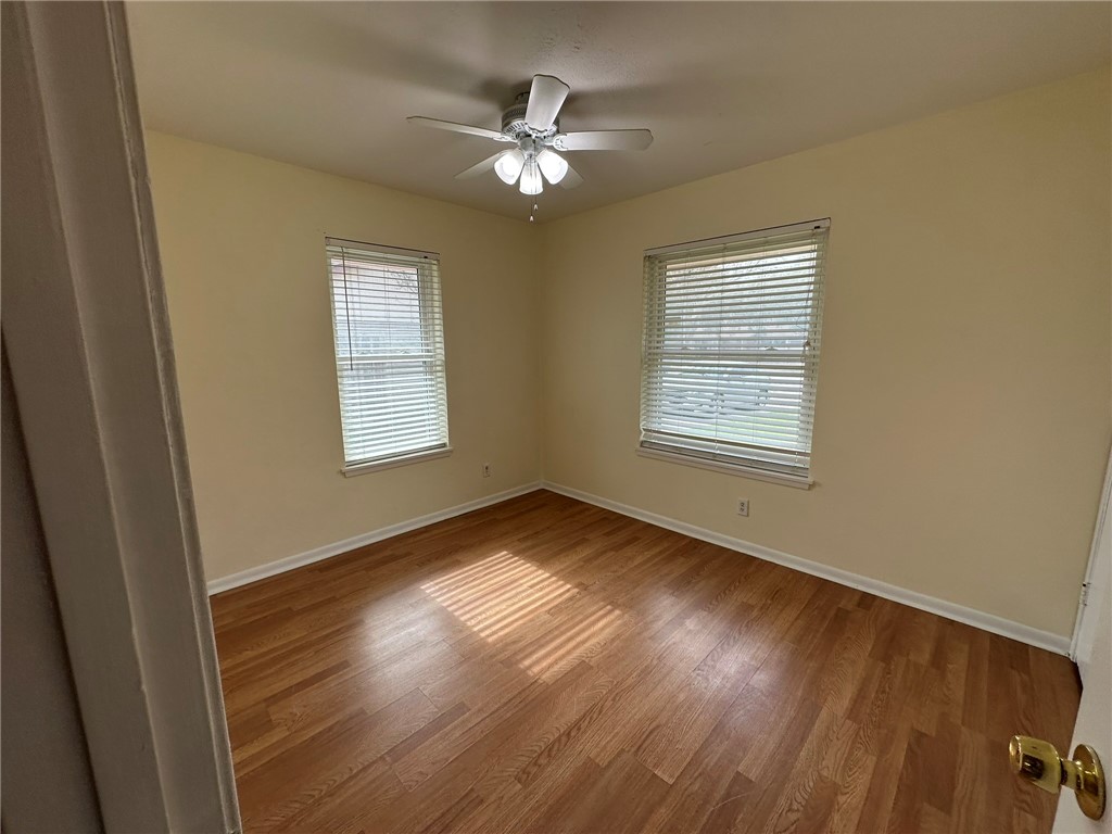 103 Blanco Dr Property Photo 28