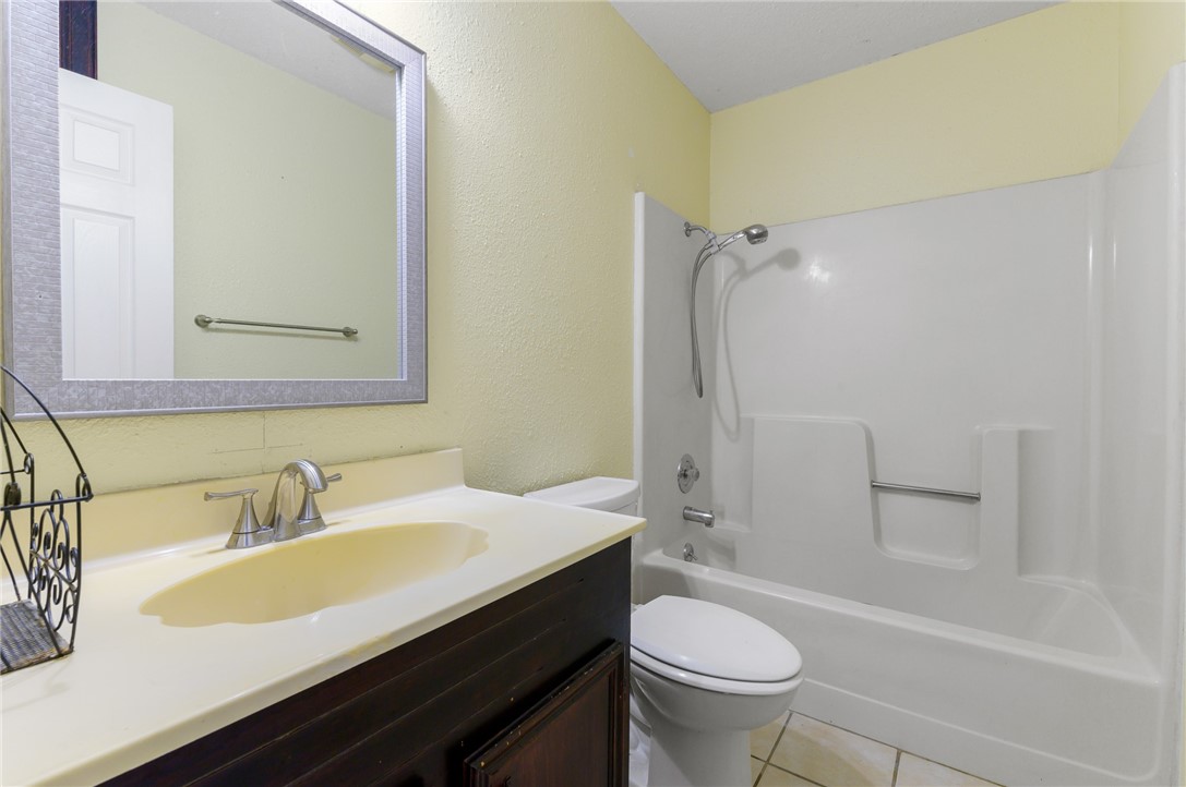 3009 Hilldale Dr Property Photo 20