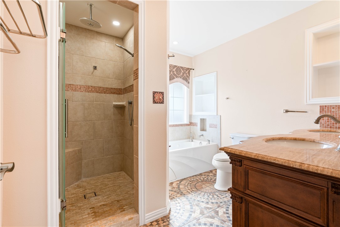 2051 Fm 1069 N Property Photo 19