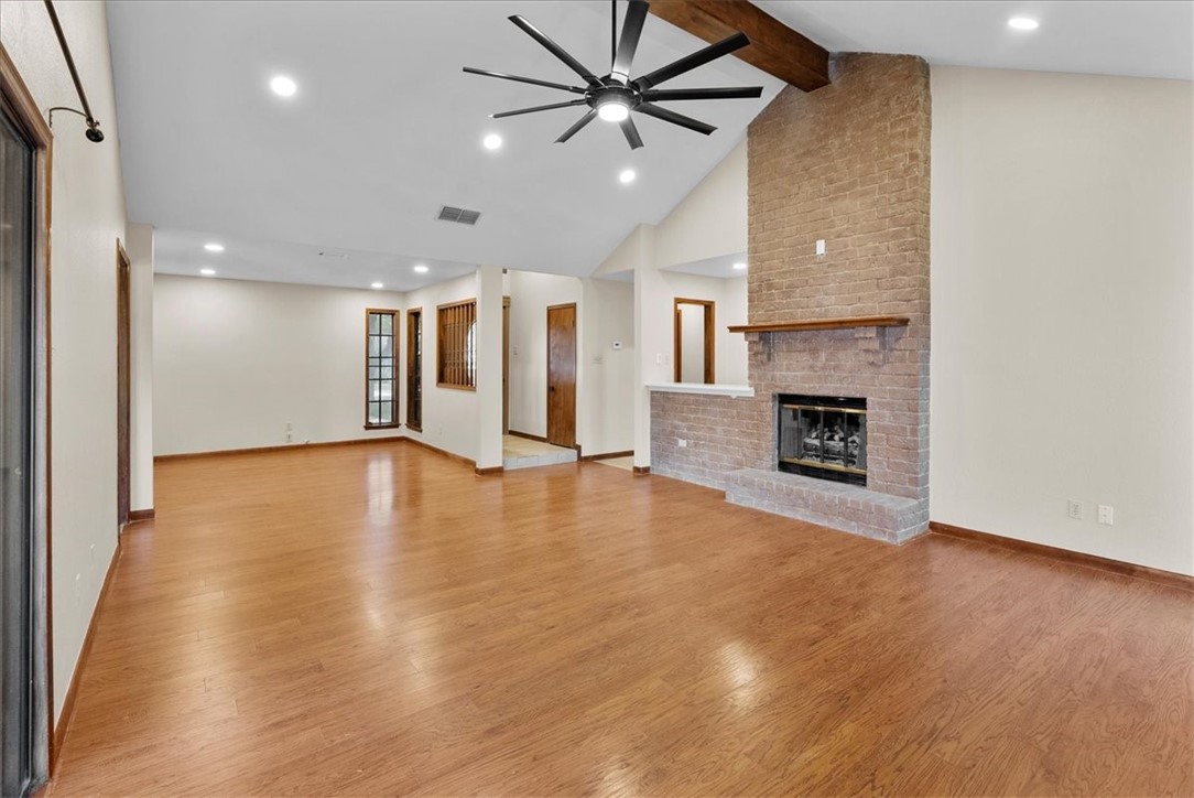 6813 Iroquois Dr Property Photo 6