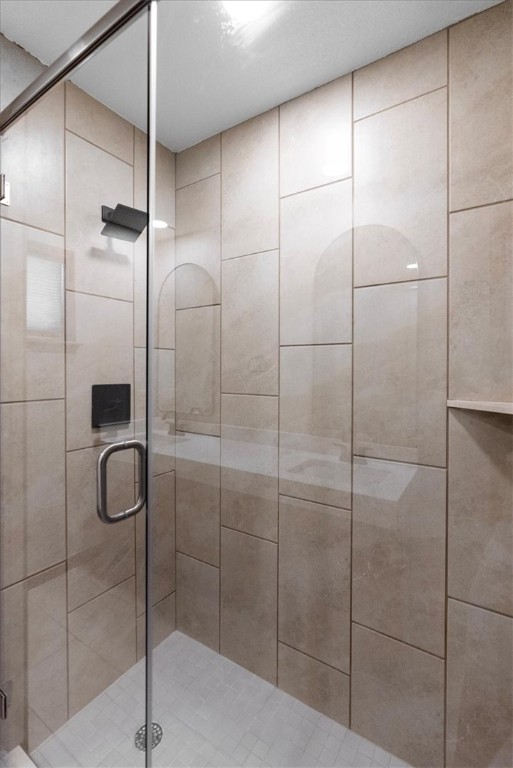 6813 Iroquois Dr Property Photo 26