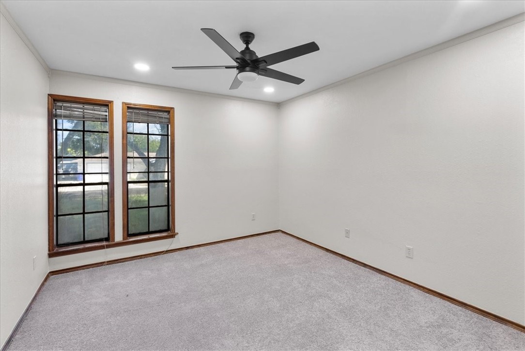 6813 Iroquois Dr Property Photo 27