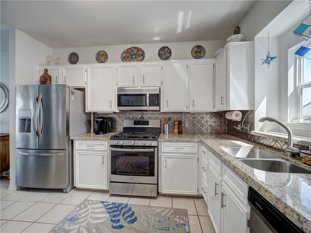 15341 Isabella Ct Property Photo 18