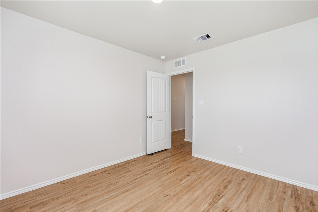 7730 Spiderman Dr Property Photo 26
