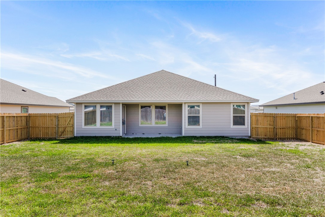 7730 Spiderman Dr Property Photo 38