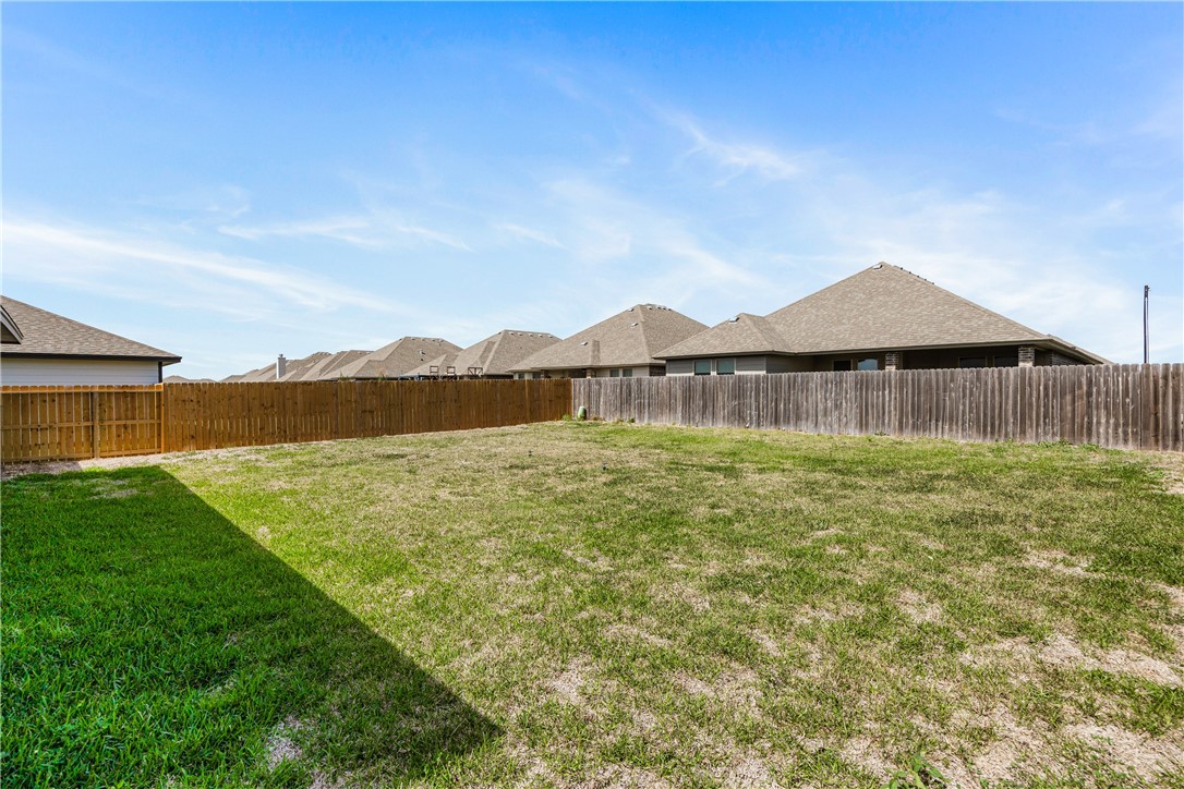 7730 Spiderman Dr Property Photo 40