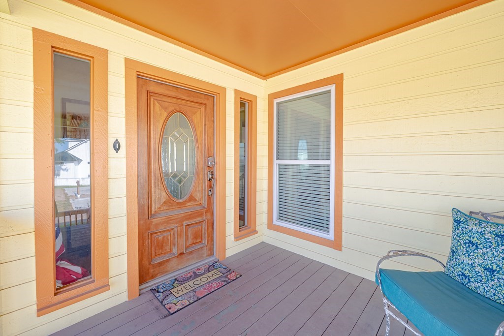 11 Luau Lane Property Photo 7