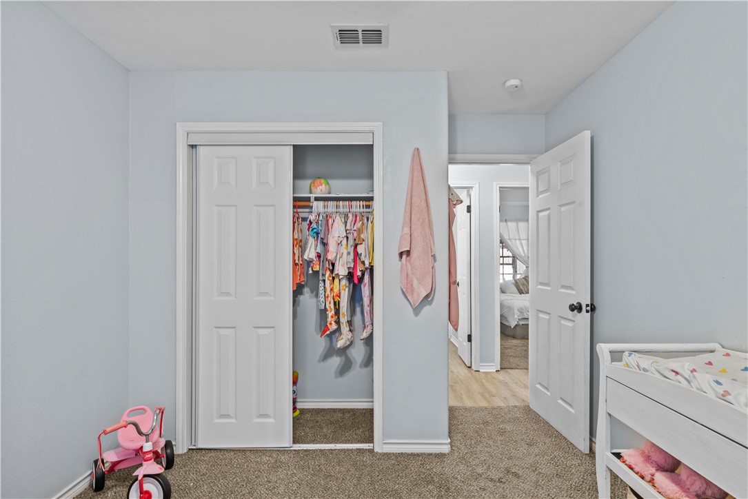 7302 Winding Star Dr Property Photo 11