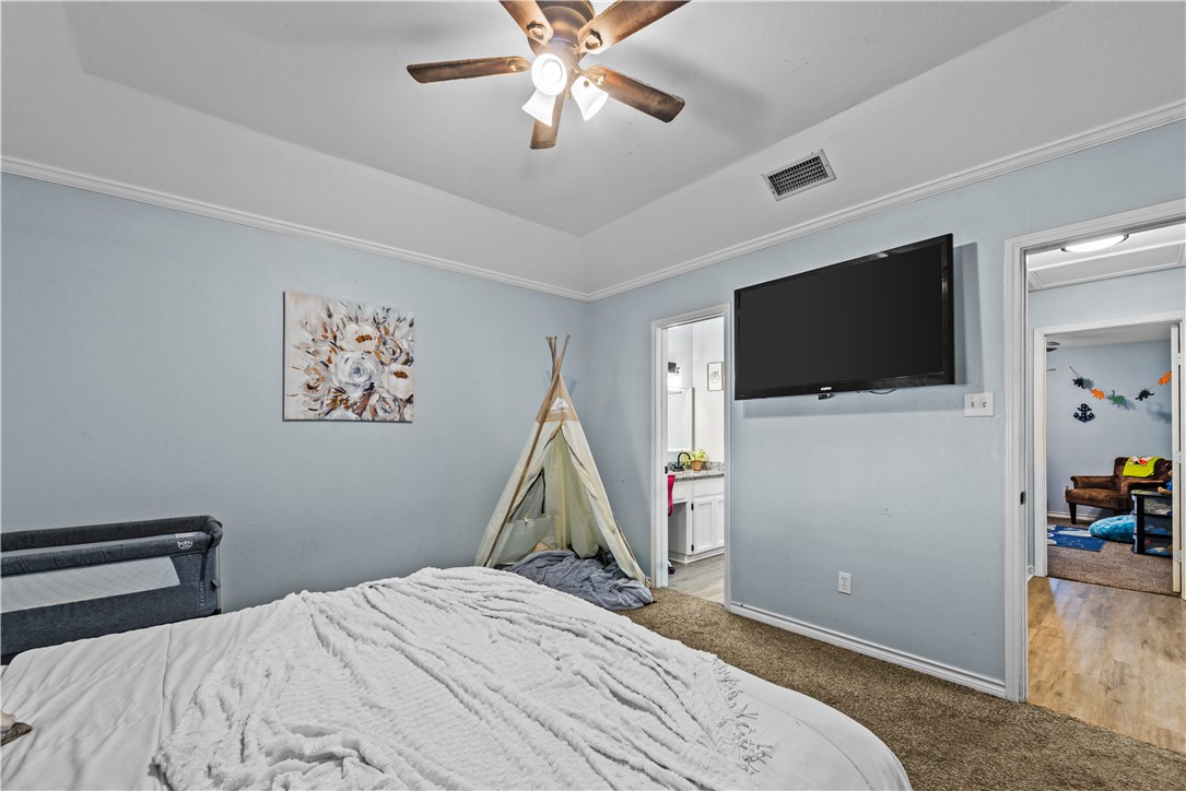 7302 Winding Star Dr Property Photo 13