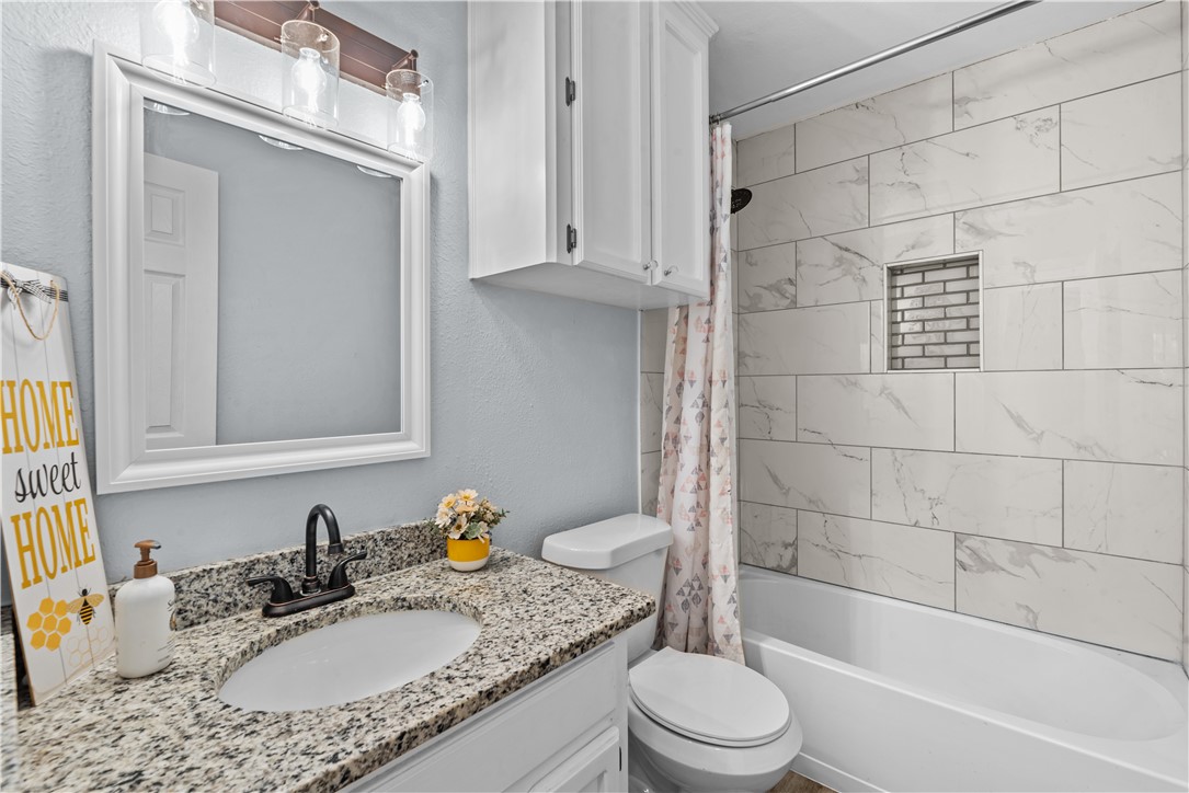 7302 Winding Star Dr Property Photo 14