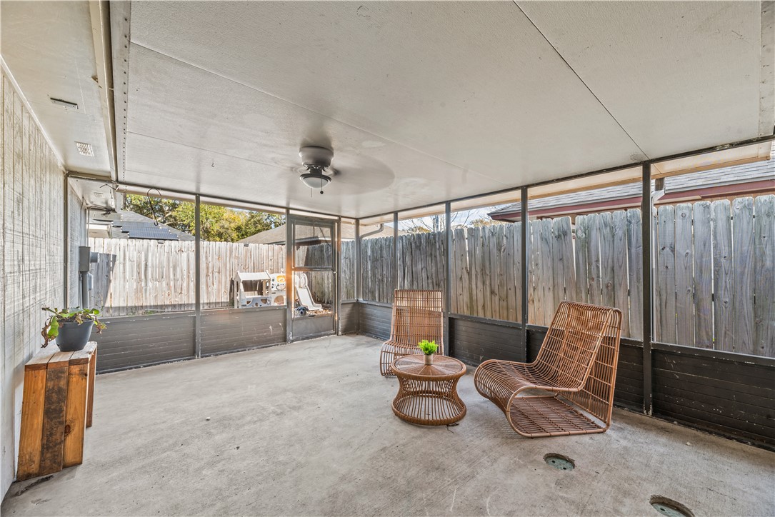 7302 Winding Star Dr Property Photo 15