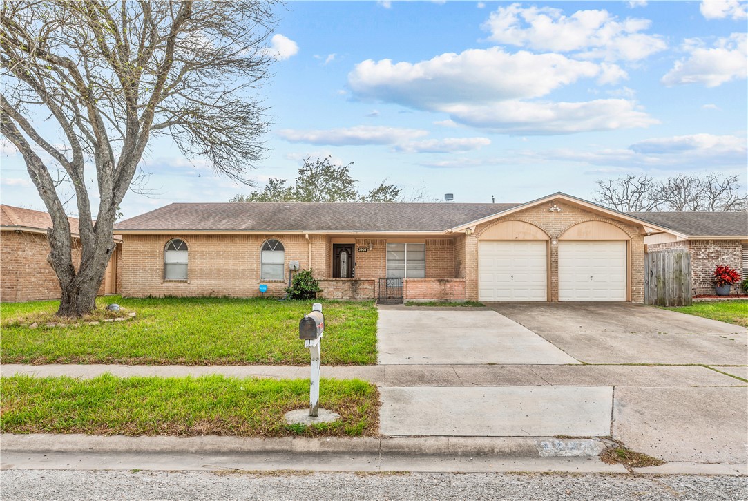 3937 Tripoli Dr Property Photo 2