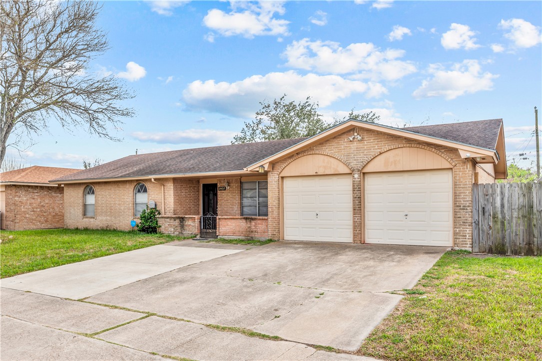 3937 Tripoli Dr Property Photo 3