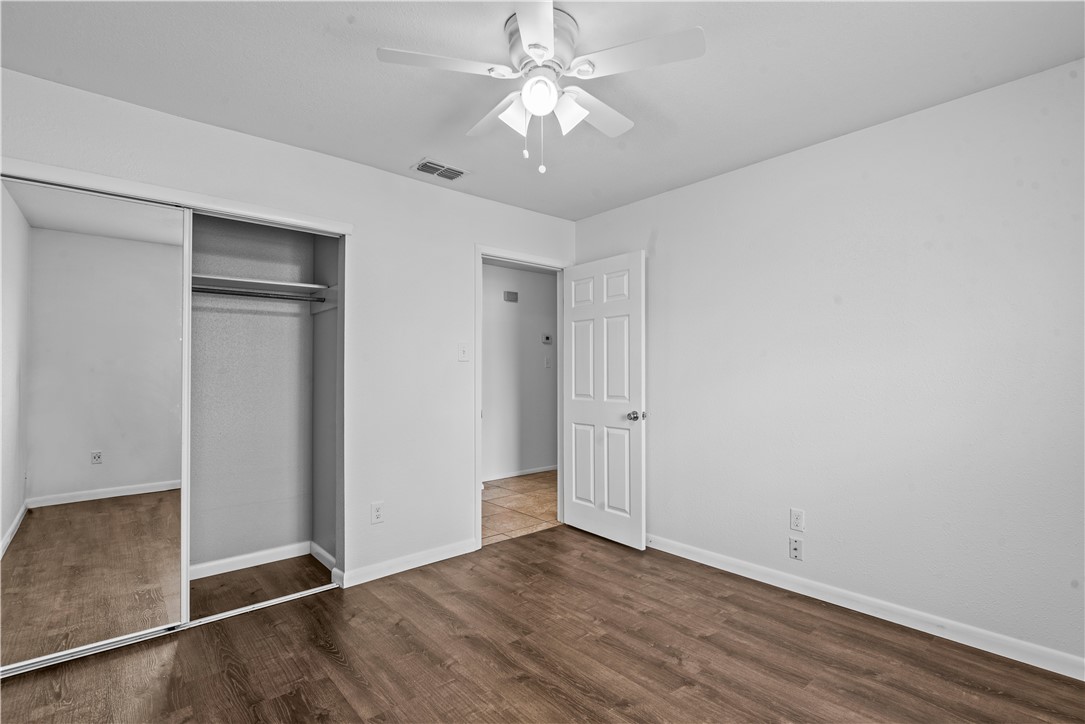 3937 Tripoli Dr Property Photo 19
