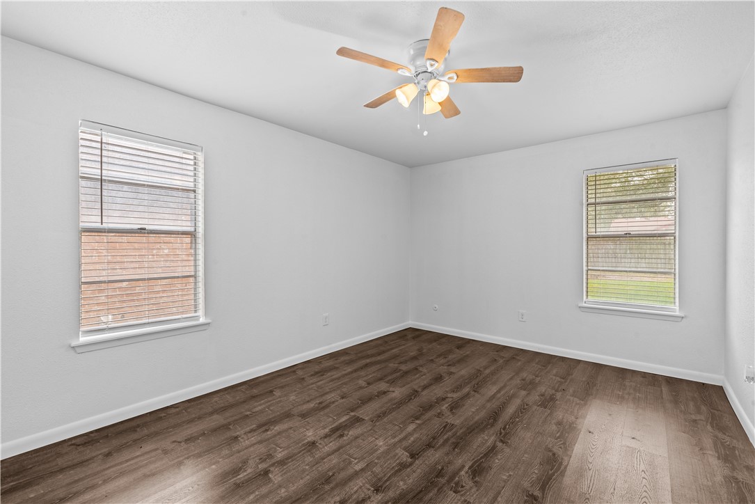 3937 Tripoli Dr Property Photo 22