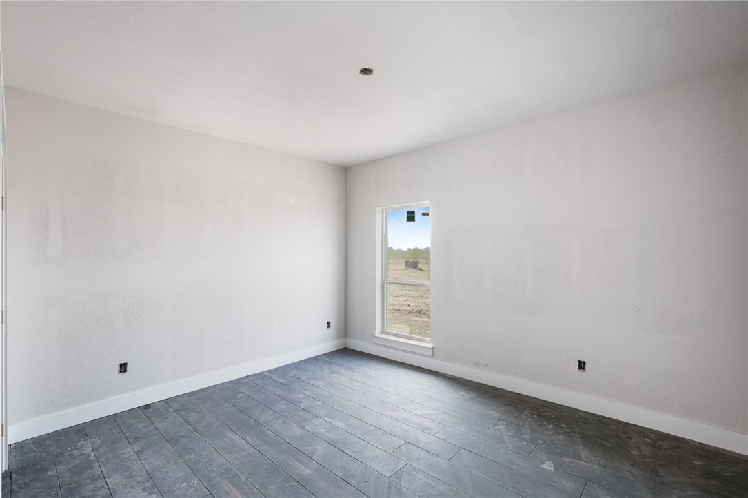 4873 Fm 666 Property Photo 13