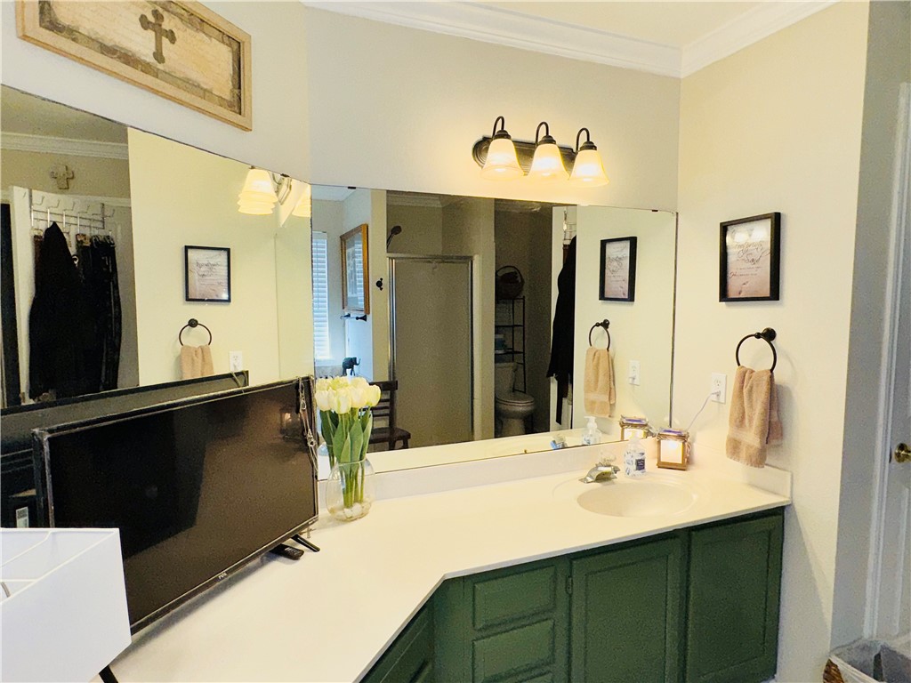 5113 Queens Ct Property Photo 16