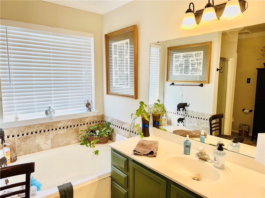 5113 Queens Ct Property Photo 17