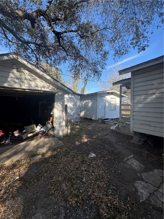406 W Pundt Ave Property Photo 32