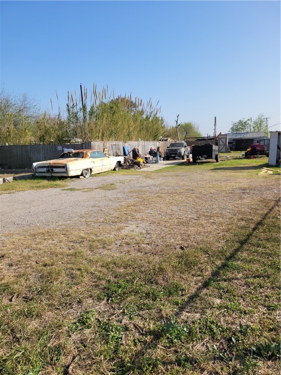 202 Airport Road Property Photo 4