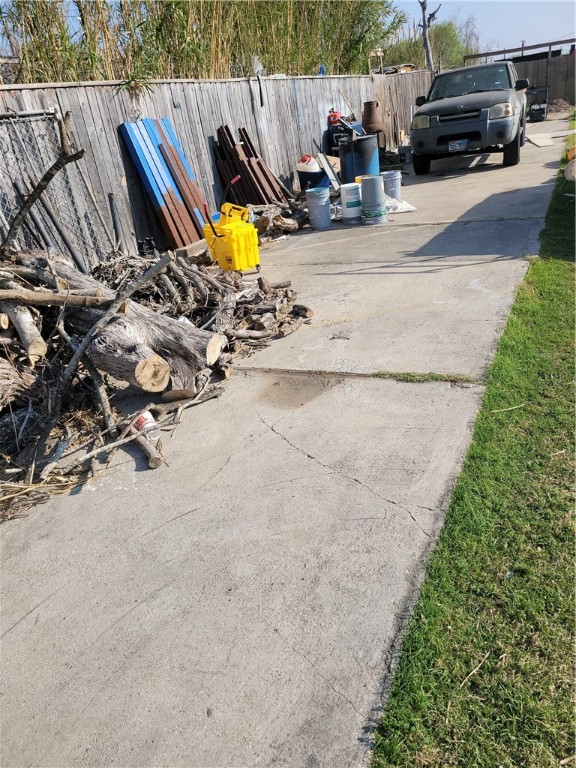 202 Airport Road Property Photo 7