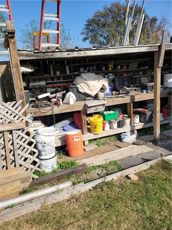 202 Airport Road Property Photo 8