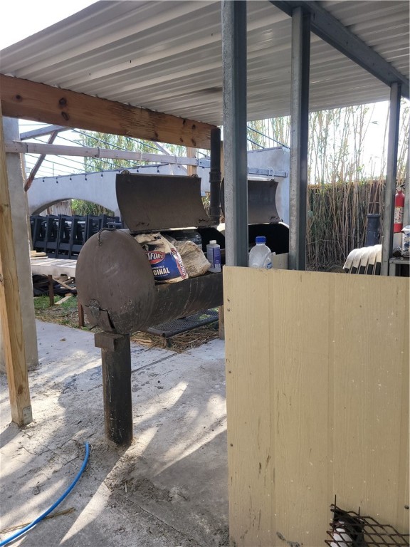 202 Airport Road Property Photo 23