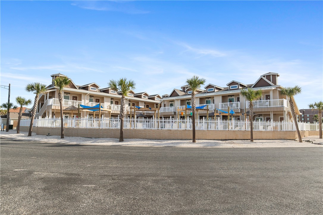 15034 Aruba Dr 110 Property Photo 4