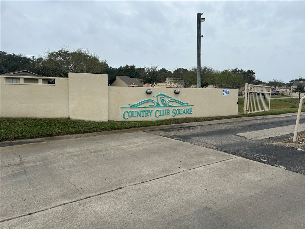 101 Oyster Property Photo 5