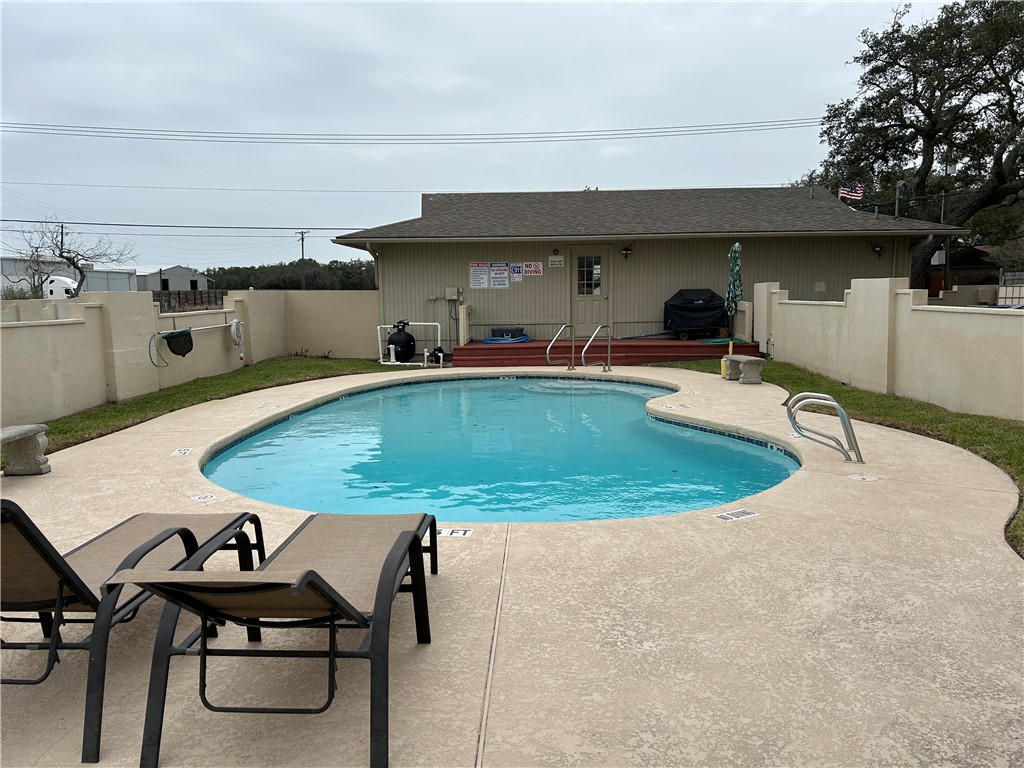 101 Oyster Property Photo 14