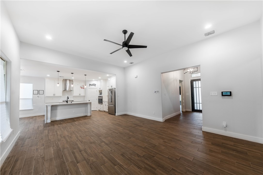 4805 H Boyd Hall St Property Photo 5