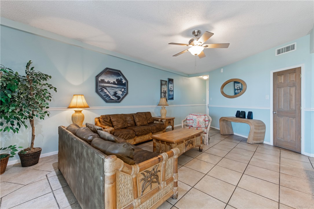 6317 State Highway 361 4204 Property Photo 7