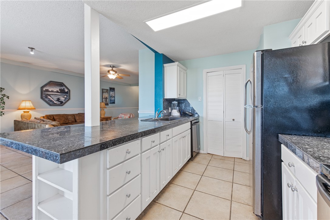 6317 State Highway 361 4204 Property Photo 11