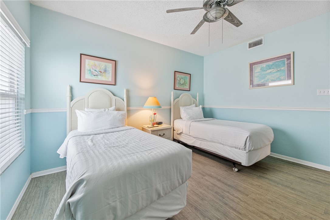 6317 State Highway 361 4204 Property Photo 25
