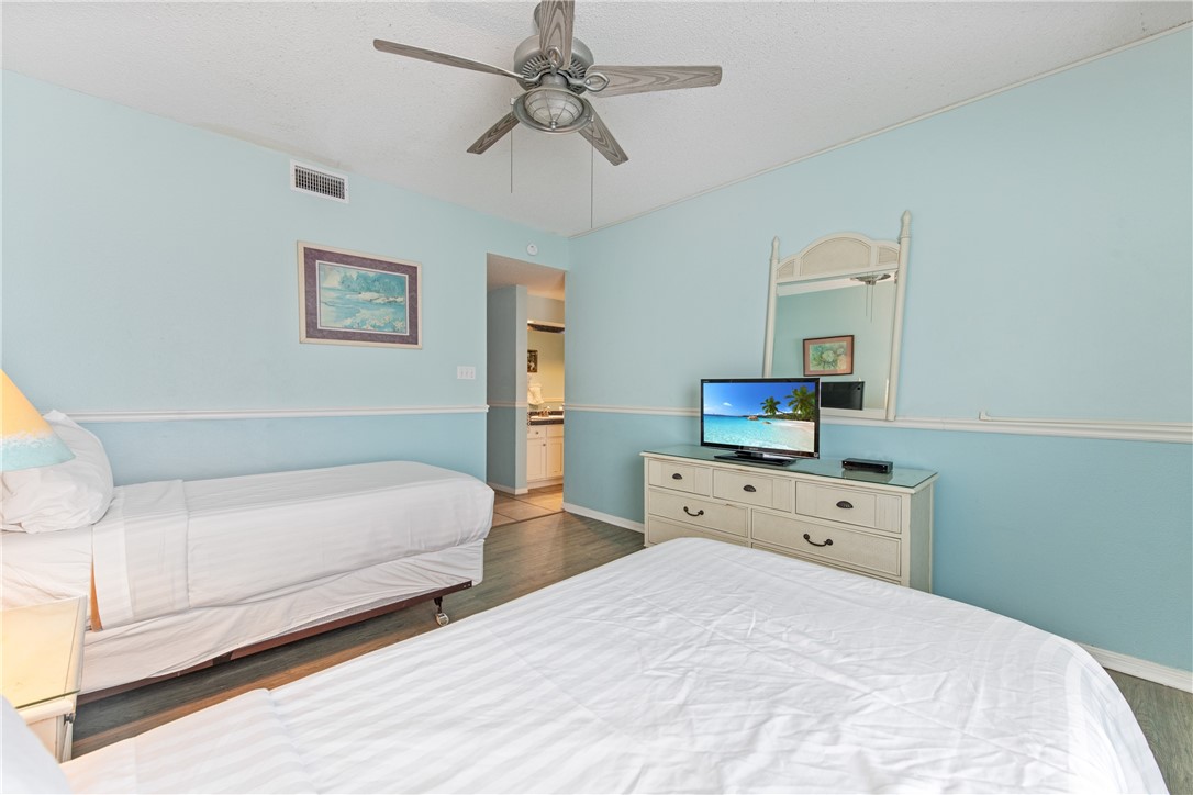 6317 State Highway 361 4204 Property Photo 26