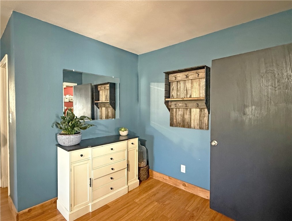 146 Spring Property Photo 13