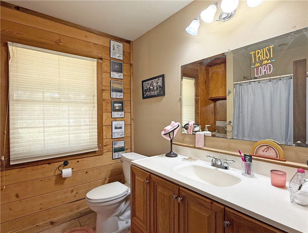 146 Spring Property Photo 21