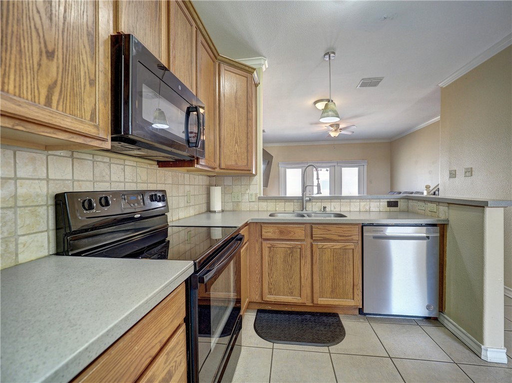14422 Verdemar Dr Property Photo 6