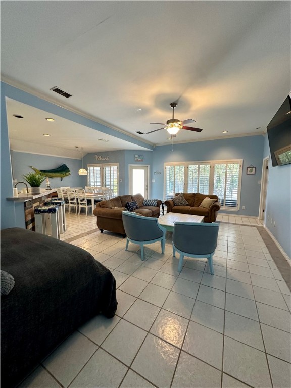 14114 La Blanquilla Dr Property Photo 7