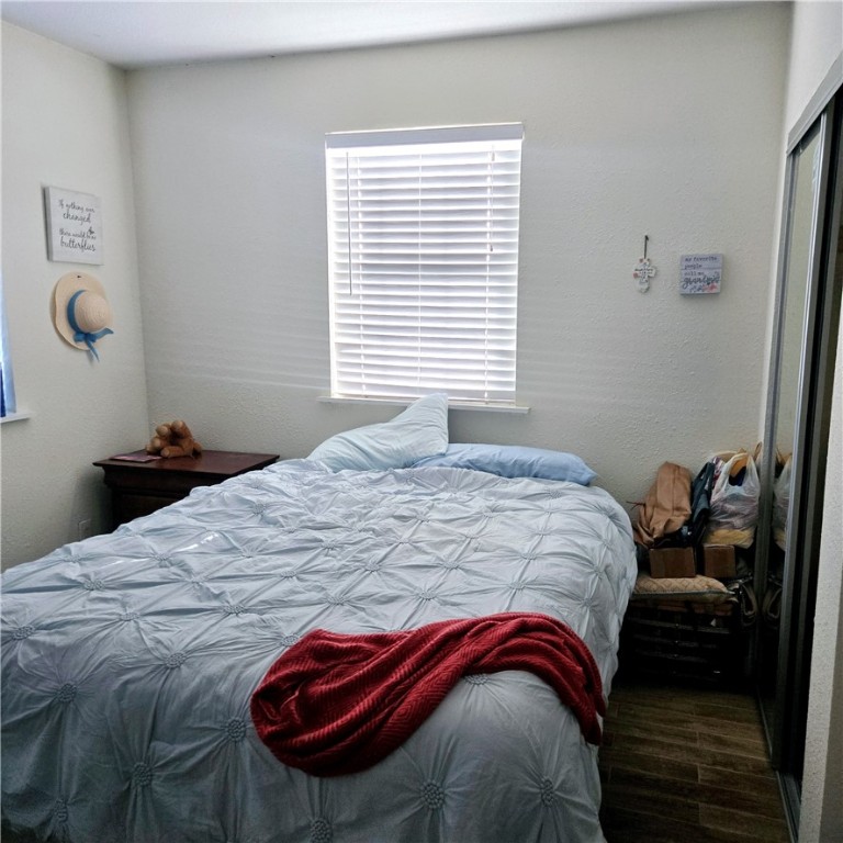 1296 Brownson Property Photo 13