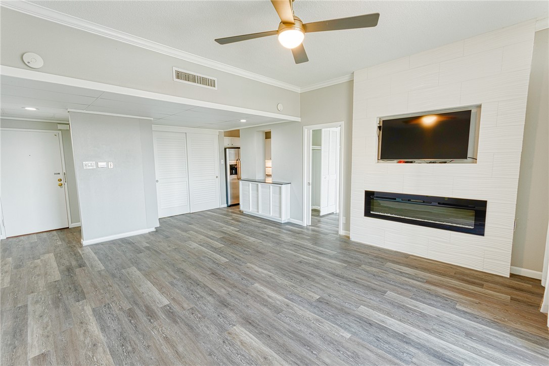 4600 Ocean Dr 308 Property Photo 5