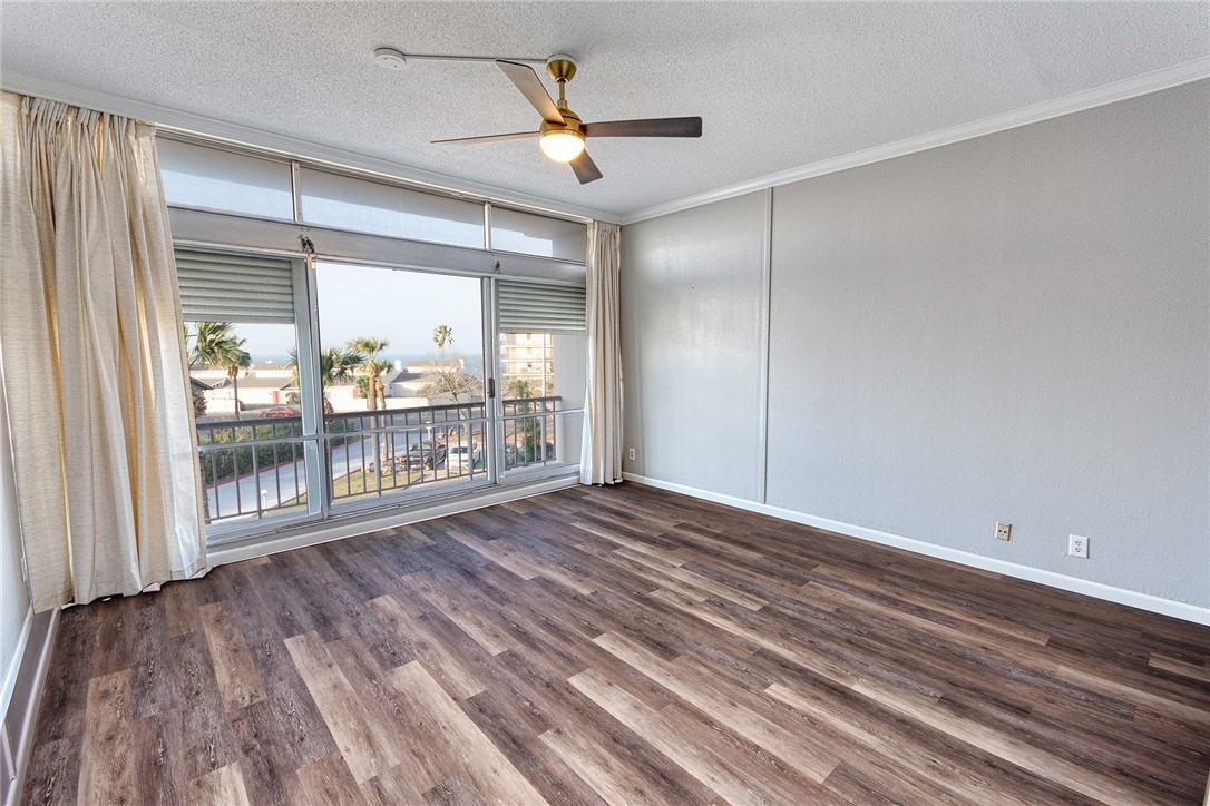 4600 Ocean Dr 308 Property Photo 13
