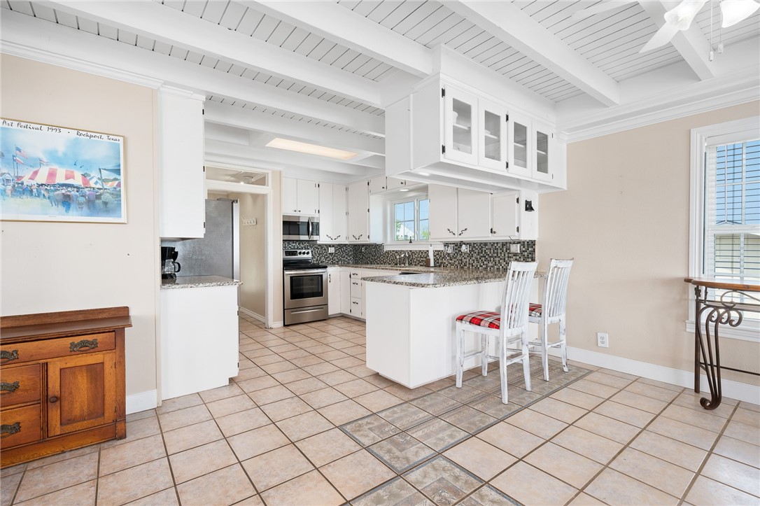1713 Bayshores Property Photo 14