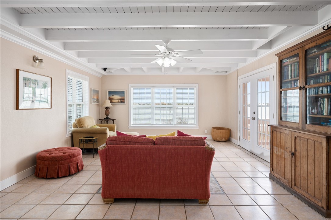 1713 Bayshores Property Photo 19
